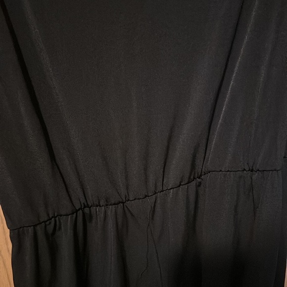 Beautiful black romper cold shoulder with drape sleeve - Picture 6 of 14